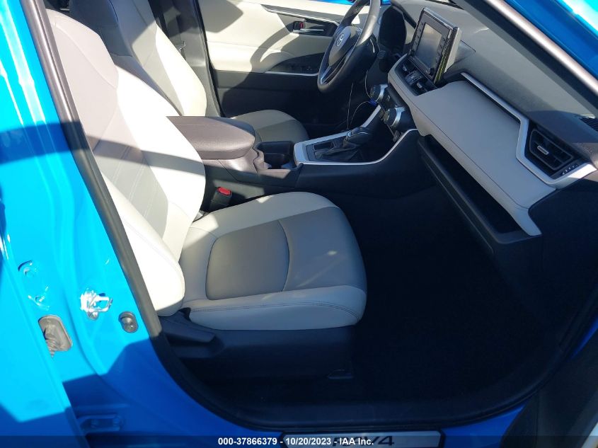 2021 TOYOTA RAV4 XLE PREMIUM - 2T3C1RFV6MW172679