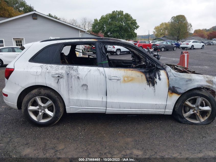 2016 AUDI Q5 PREMIUM - WA1C2AFP0GA018160