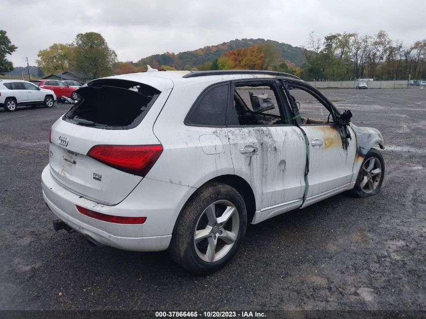 2016 AUDI Q5 PREMIUM - WA1C2AFP0GA018160