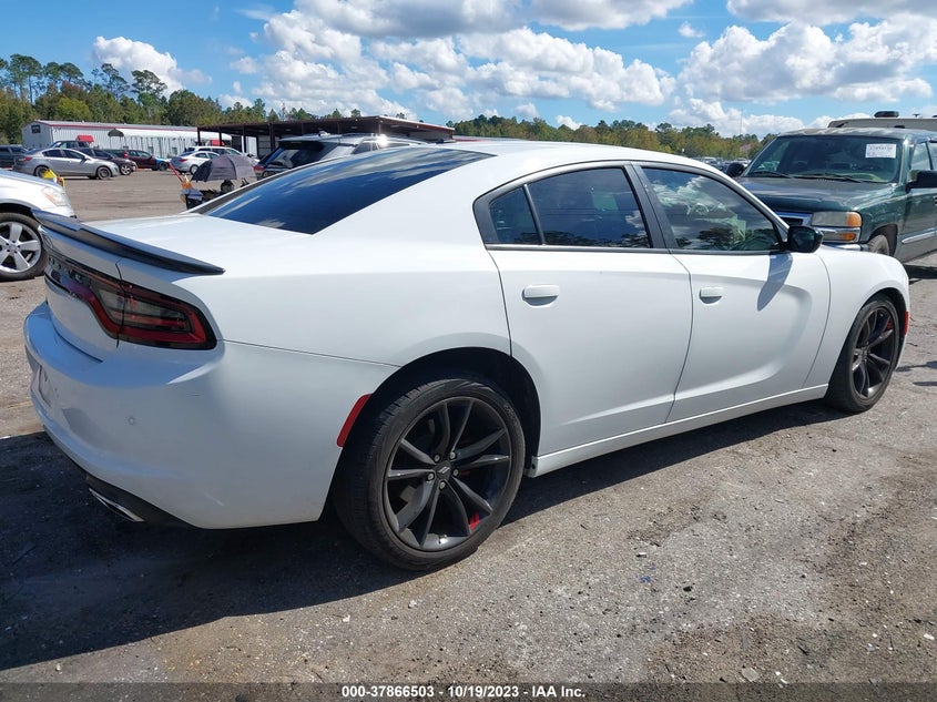 VIN 2C3CDXBG8JH277601 2018 DODGE CHARGER SXT