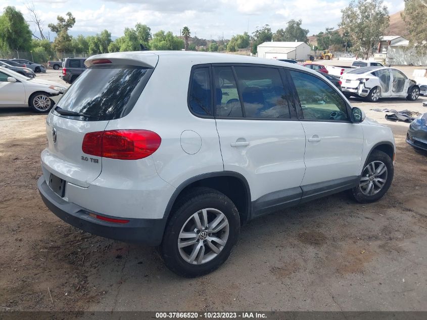 2014 VOLKSWAGEN TIGUAN S - WVGAV3AX8EW589592