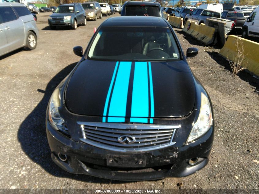 2015 INFINITI Q40 JN1CV6AP0FM501813