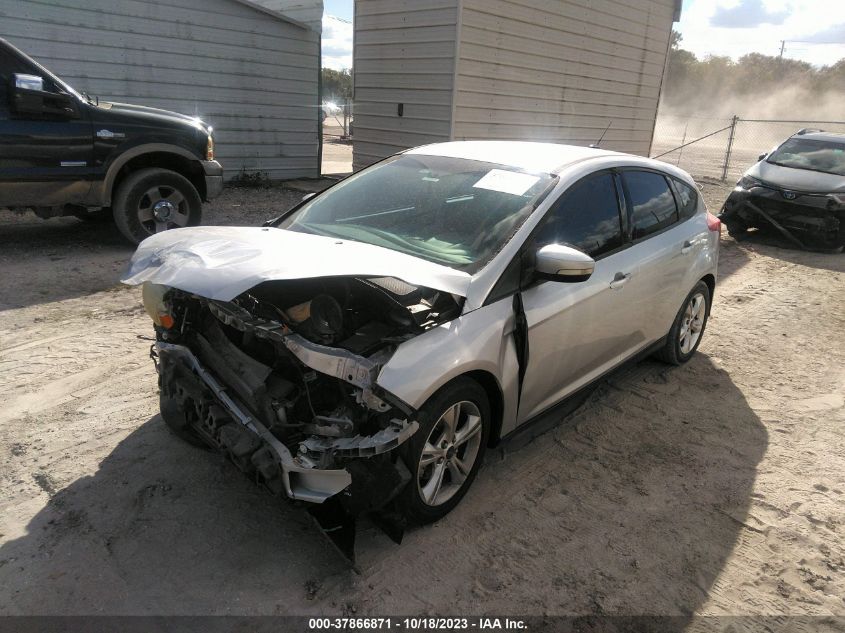 2014 FORD FOCUS SE - 1FADP3K24EL253900