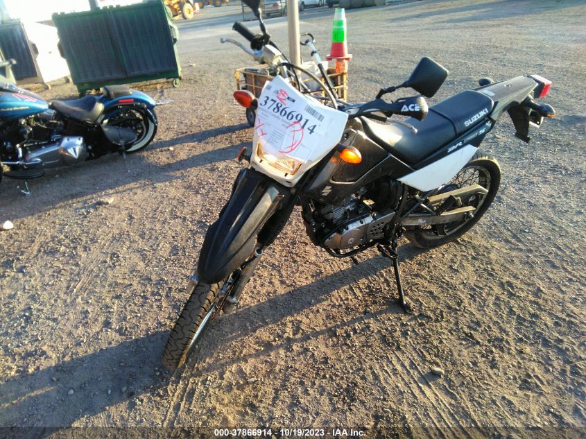 2015 SUZUKI DR200 S - JS1SH42A2F2100851