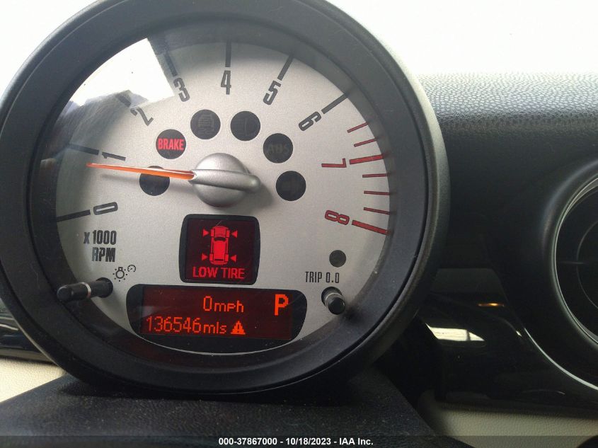 2013 MINI COOPER HARDTOP - WMWSU3C56DT677402