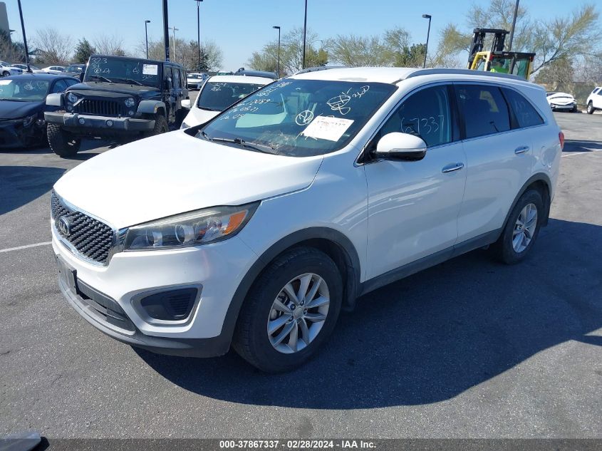 2016 KIA SORENTO LX - 5XYPG4A54GG107858