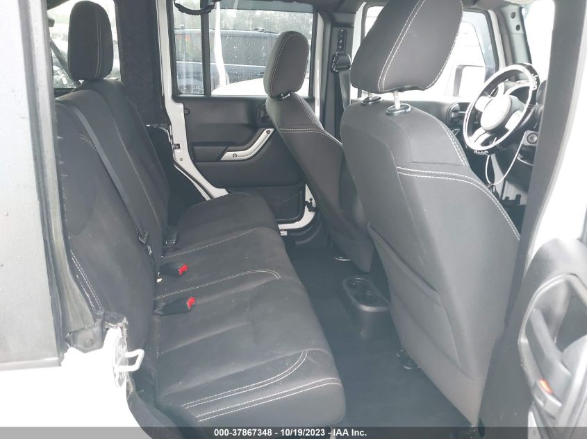 2015 JEEP WRANGLER UNLIMITED SAHARA - 1C4BJWEG2FL606020