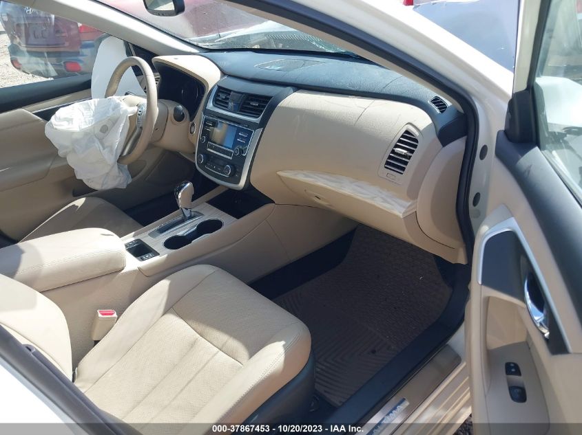 2016 NISSAN ALTIMA 2.5/S/SV/SL/SR - 1N4AL3AP0GC211125