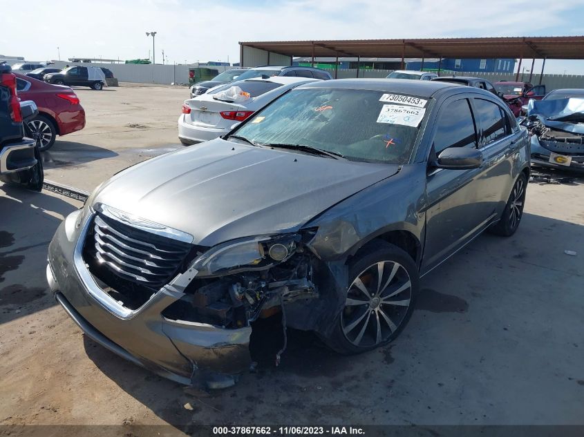2013 CHRYSLER 200 TOURING - 1C3CCBBG4DN719856