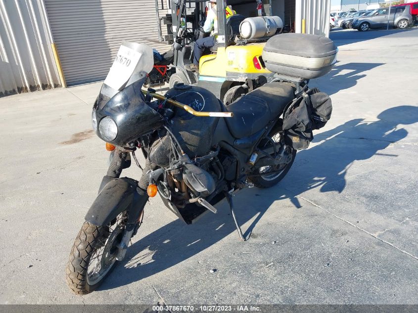 2000 TRIUMPH MOTORCYCLE TIGER SMT700EH8YJ092747