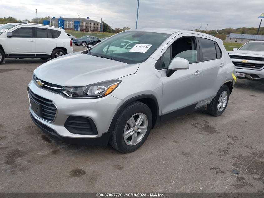 VIN KL7CJKSB9MB302057 2021 CHEVROLET TRAX LS
