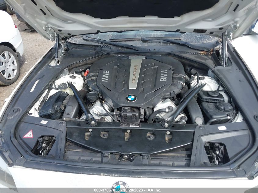 2013 BMW 5 SERIES 550I XDRIVE WBAFU9C59DDY70366