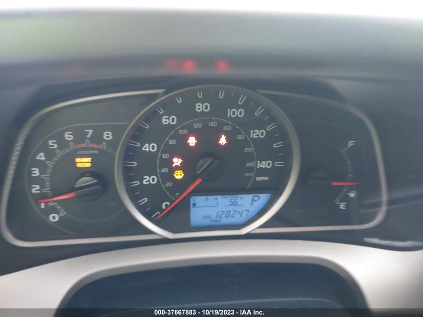 2013 TOYOTA RAV4 XLE - 2T3RFREVXDW048380