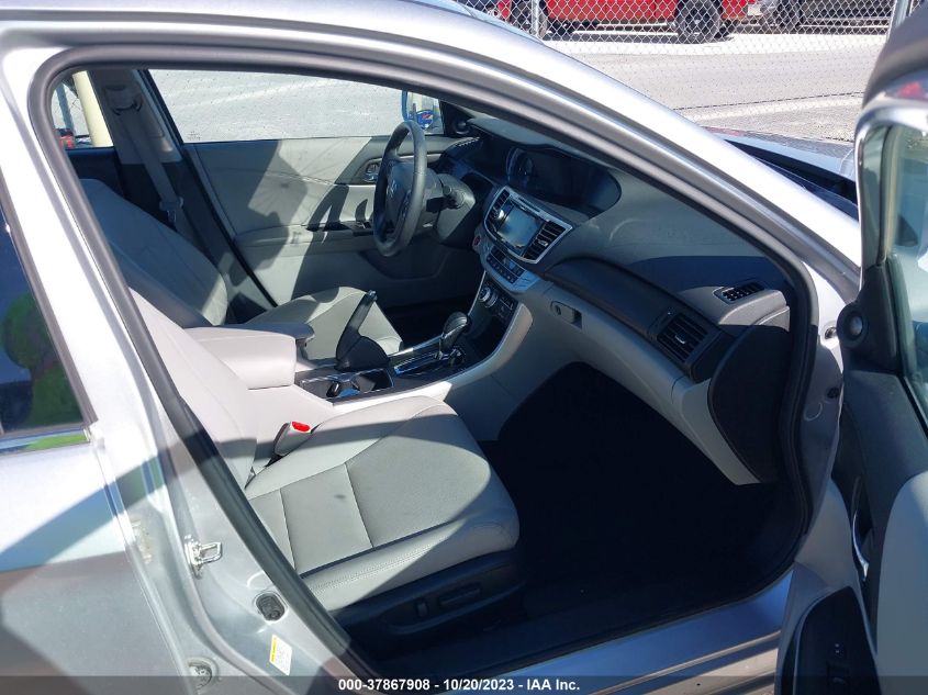 2015 HONDA ACCORD EX-L V-6 - 1HGCR3F88FA011575