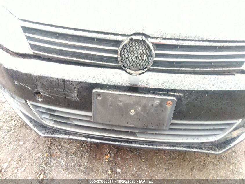 2013 VOLKSWAGEN JETTA SEDAN S 3VW2K7AJ3DM404090