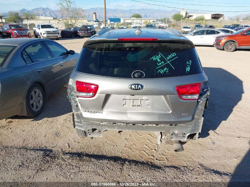 2018 KIA SORENTO LX - 5XYPG4A39JG401052