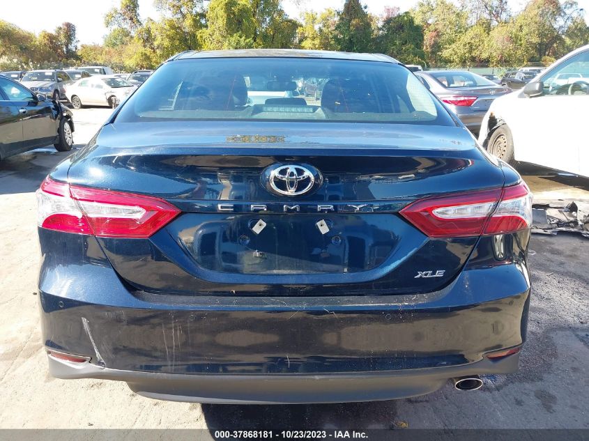 2018 TOYOTA CAMRY LE/SE/XLE/L - 4T1B11HK6JU585643