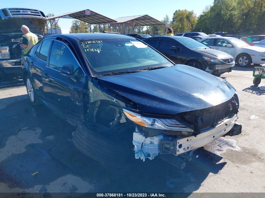 2018 TOYOTA CAMRY LE/SE/XLE/L - 4T1B11HK6JU585643
