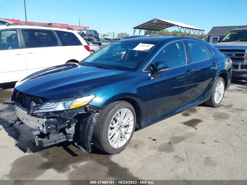 2018 TOYOTA CAMRY LE/SE/XLE/L - 4T1B11HK6JU585643
