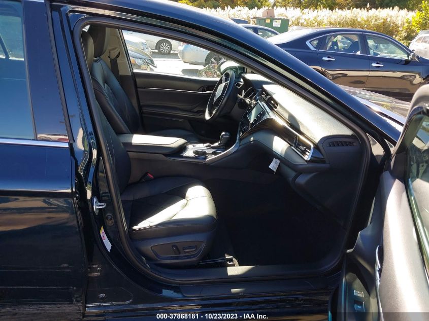 2018 TOYOTA CAMRY LE/SE/XLE/L - 4T1B11HK6JU585643