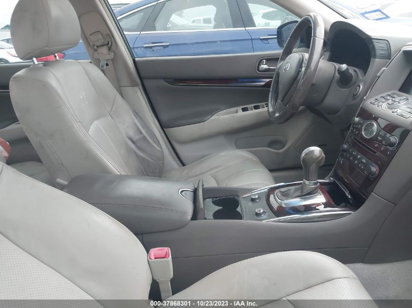 2013 INFINITI G37 JOURNEY JN1CV6AP8DM718524
