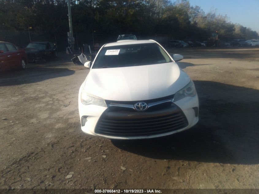 2015 TOYOTA CAMRY HYBRID LE/XLE/SE - 4T1BD1FK5FU156642