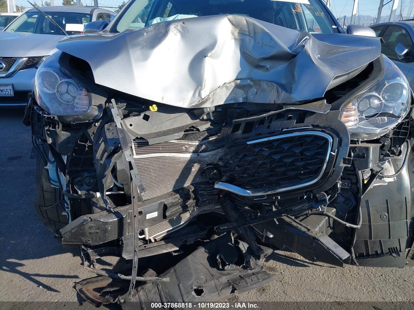 VIN KNDPM3AC0M7932144 2021 KIA SPORTAGE LX