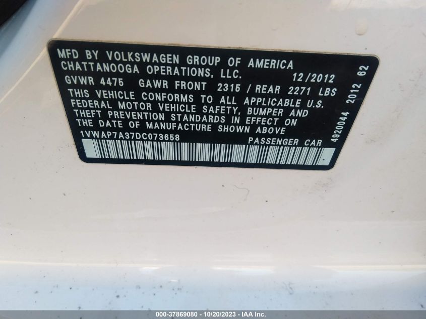 2013 VOLKSWAGEN PASSAT S - 1VWAP7A37DC073658