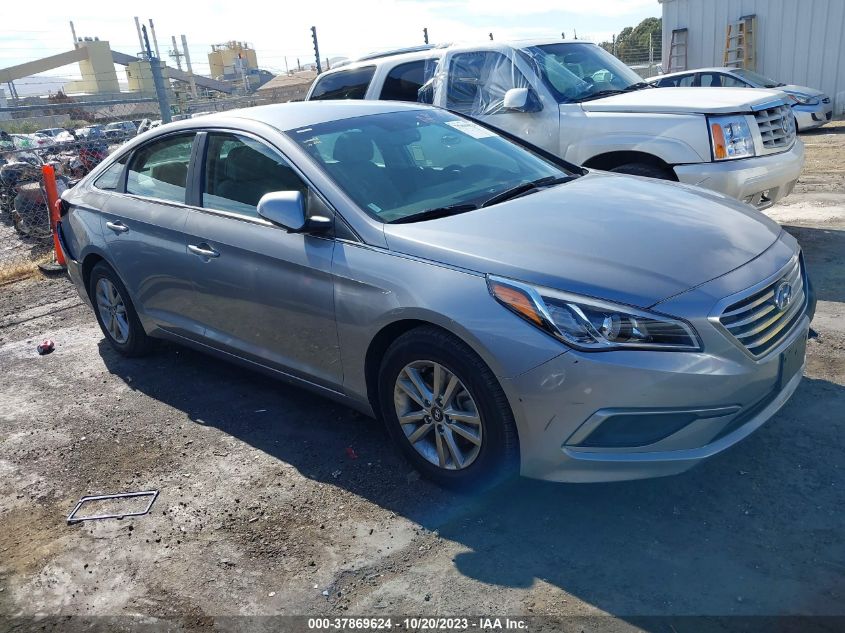 2016 HYUNDAI SONATA 2.4L SE - 5NPE24AF3GH284327