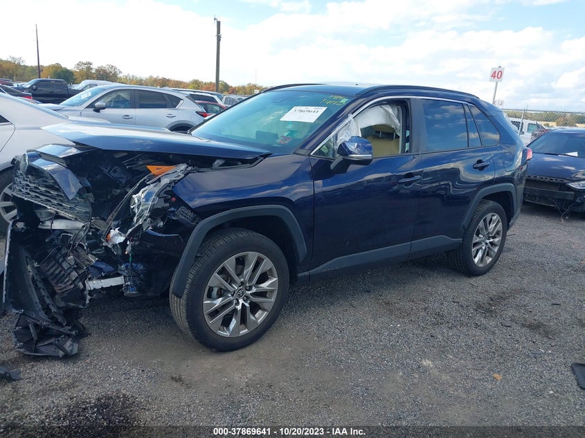 VIN JTMA1RFV4MD071192 2021 TOYOTA RAV4 XLE PREMIUM