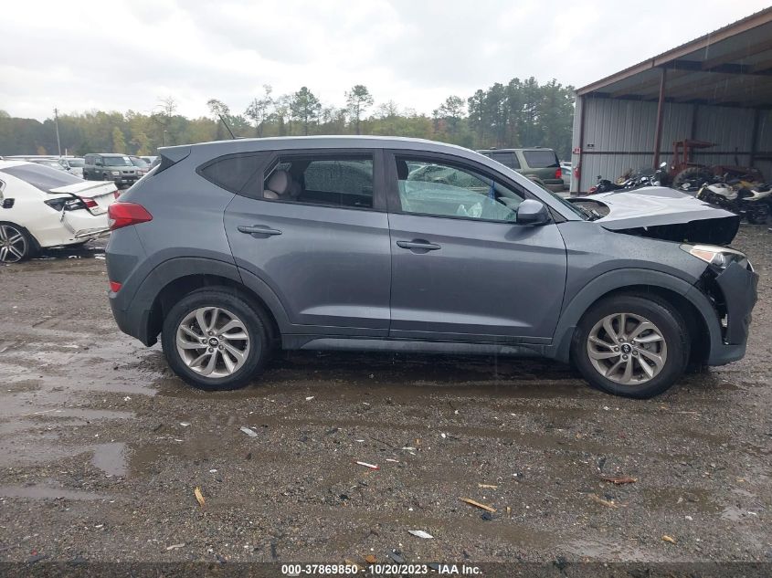 2017 HYUNDAI TUCSON SE - KM8J23A49HU254565