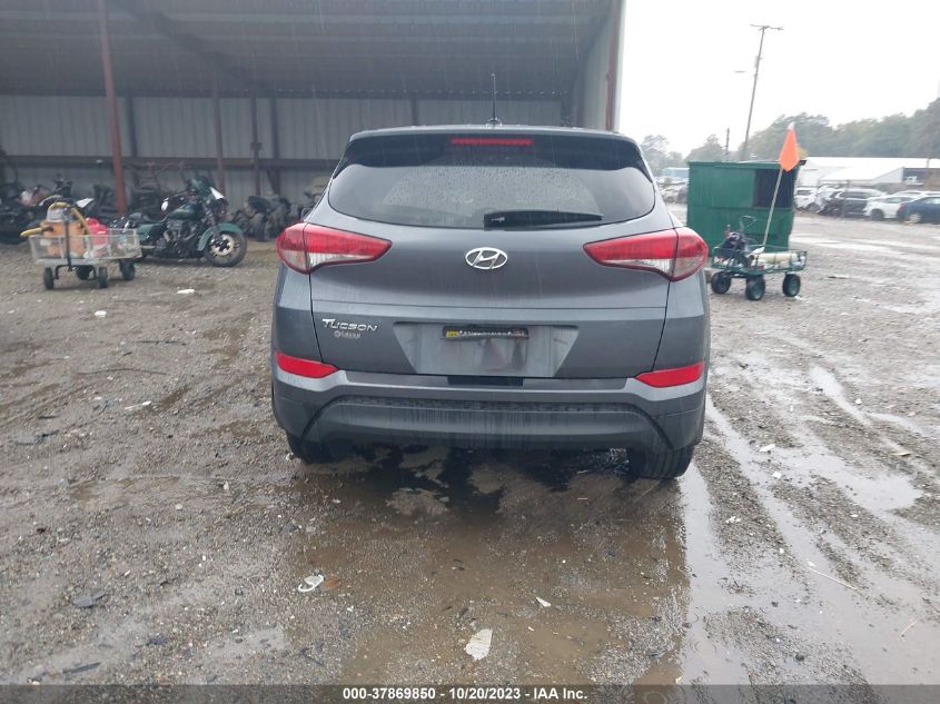 2017 HYUNDAI TUCSON SE - KM8J23A49HU254565