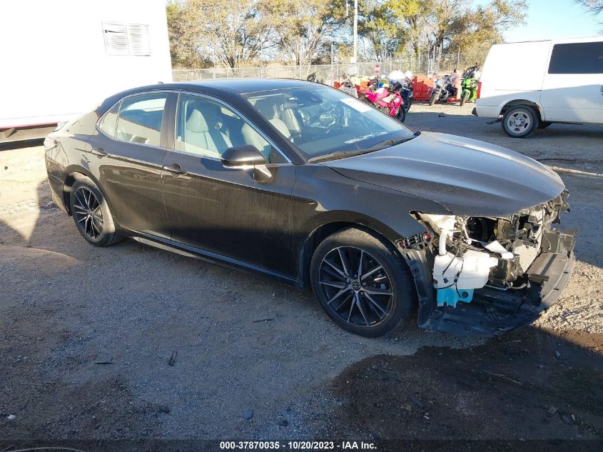 2022 TOYOTA CAMRY SE - 4T1G11AK0NU690961
