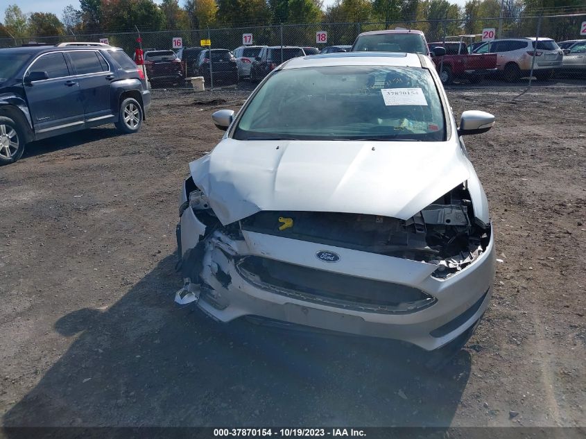 2015 FORD FOCUS SE - 1FADP3F25FL263265