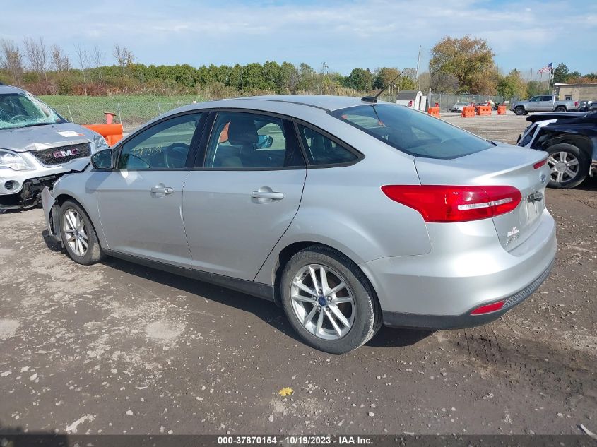 2015 FORD FOCUS SE - 1FADP3F25FL263265