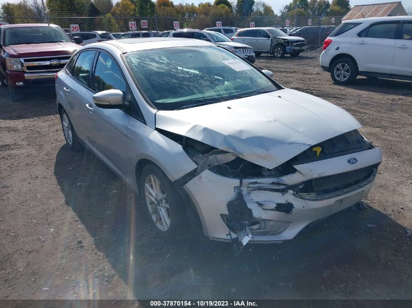 2015 FORD FOCUS SE - 1FADP3F25FL263265