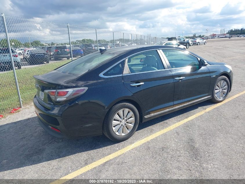 2016 HYUNDAI SONATA HYBRID SE - KMHE24L10GA038467