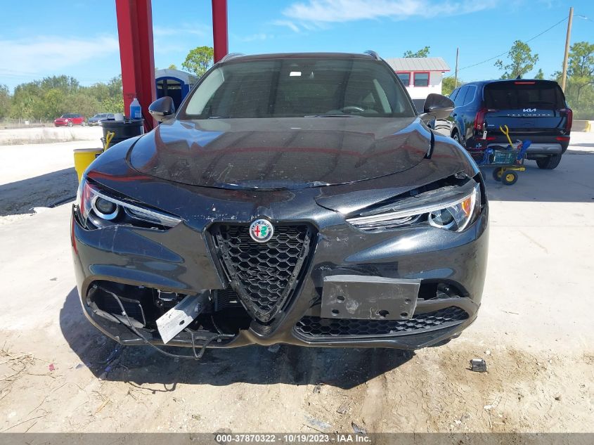 ZASPAKBN0L7C85656 Alfa Romeo Stelvio TI 12