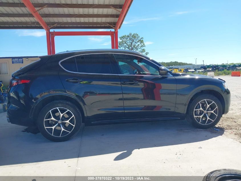 ZASPAKBN0L7C85656 Alfa Romeo Stelvio TI 13