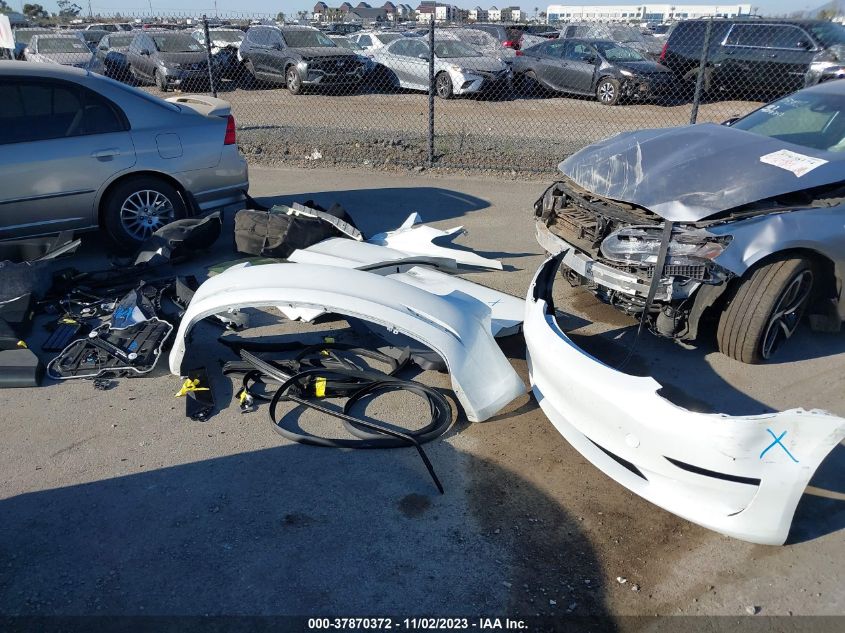2023 TESLA MODEL 3 - 5YJ3E1EA8PF383770