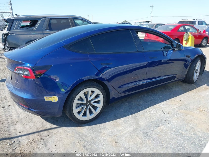 VIN 5YJ3E1EB1NF127735 2022 TESLA MODEL 3 LONG RANGE