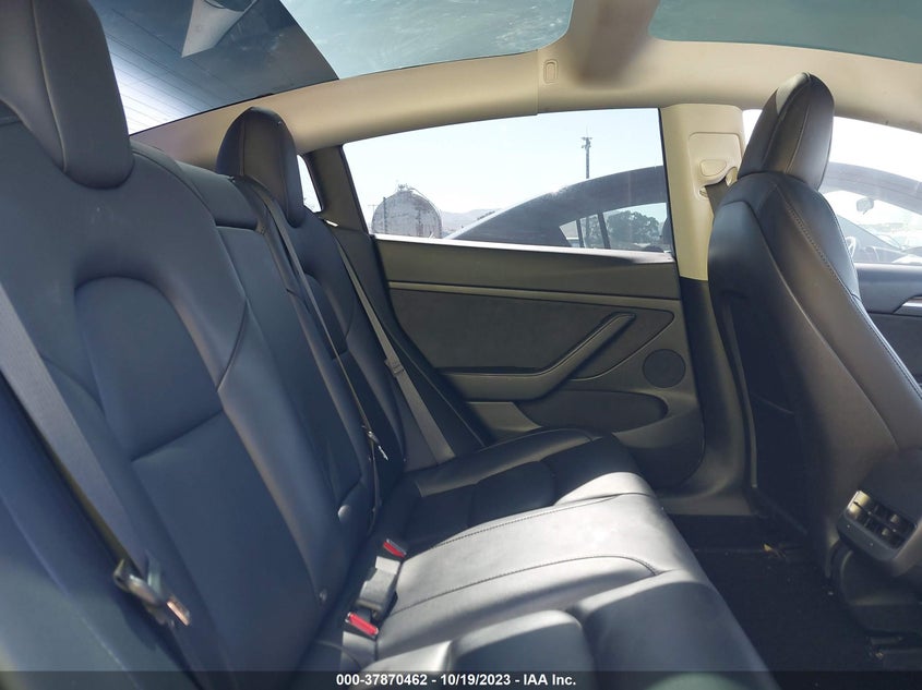 VIN 5YJ3E1EB1NF127735 2022 TESLA MODEL 3 LONG RANGE