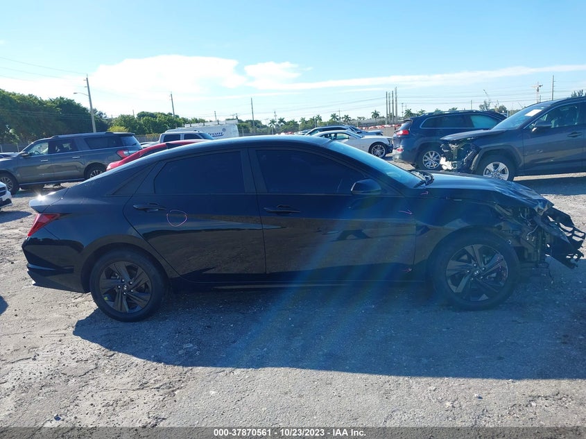 VIN KMHLS4AG7NU252642 2022 HYUNDAI ELANTRA SEL