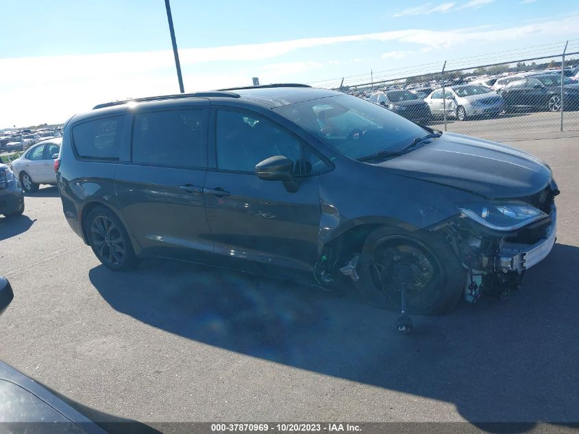 2018 CHRYSLER PACIFICA LIMITED - 2C4RC1GG7JR228253