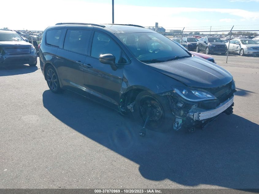 2018 CHRYSLER PACIFICA LIMITED - 2C4RC1GG7JR228253