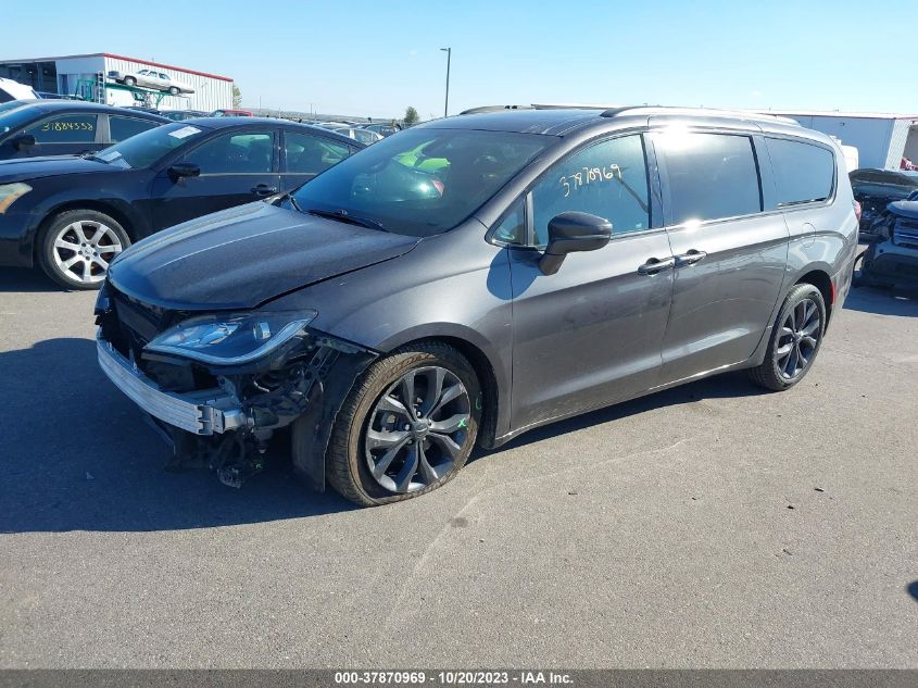 2018 CHRYSLER PACIFICA LIMITED - 2C4RC1GG7JR228253