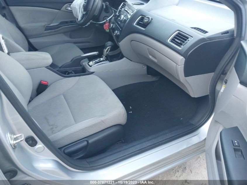 2013 HONDA CIVIC SDN LX 2HGFB2F52DH593723