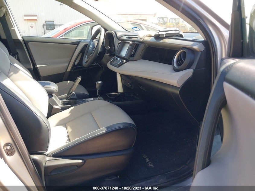 VIN 2T3DFREV7HW643705 2017 TOYOTA RAV4 LIMITED/SE/PLATINUM