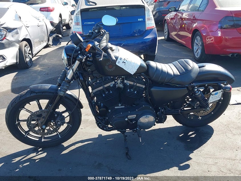 VIN 1HD4LE228NB400256 2022 HARLEY-DAVIDSON XL883 N