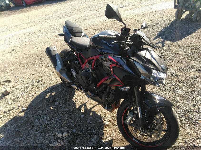 2022 KAWASAKI ZR1000 K - JKAZRCK13NA014040